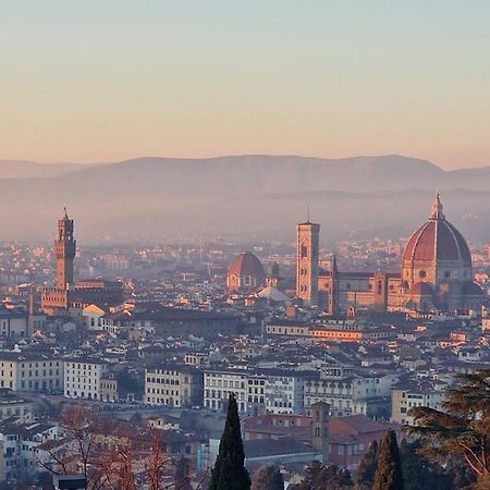 Monica Appartamento Con Giardino Al Ponte Vecchio Firenze Bagian luar foto